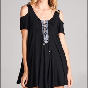SOLD Cold shoulder black tubic